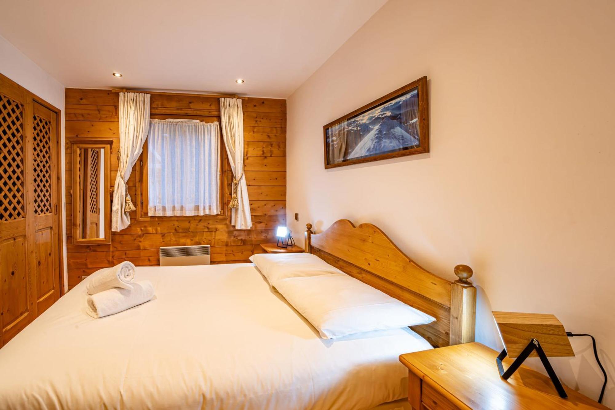 Alpine Garden - Truly Hidden Gem With Sunny Garden In Town Center Chamonix
